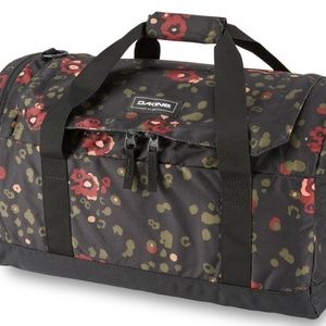 New SET Dakine Duffle Bag 35L wMatching Travel Bag
